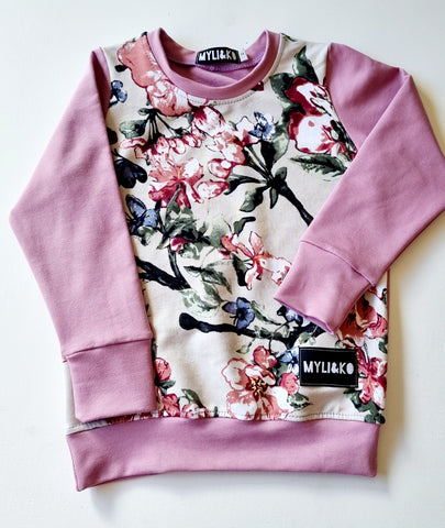 Floral front crew sz2 ONLY