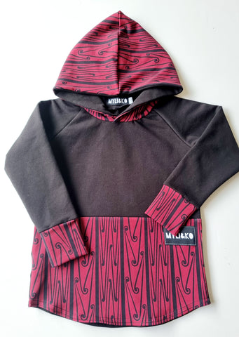 Kōkōwai kowhaiwhai design hooded top